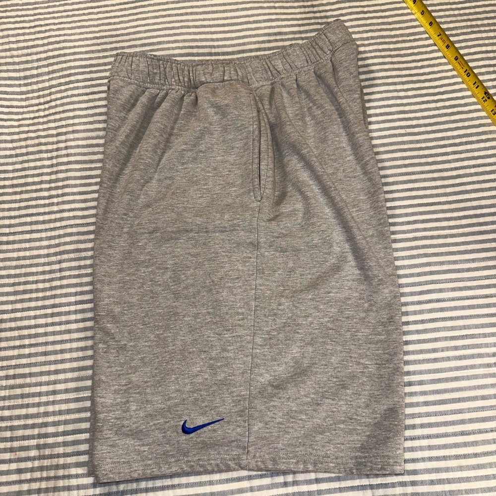 Nike Florida Gators Mens Heather Gray Athletic Jersey Shorts Embroidered Logo